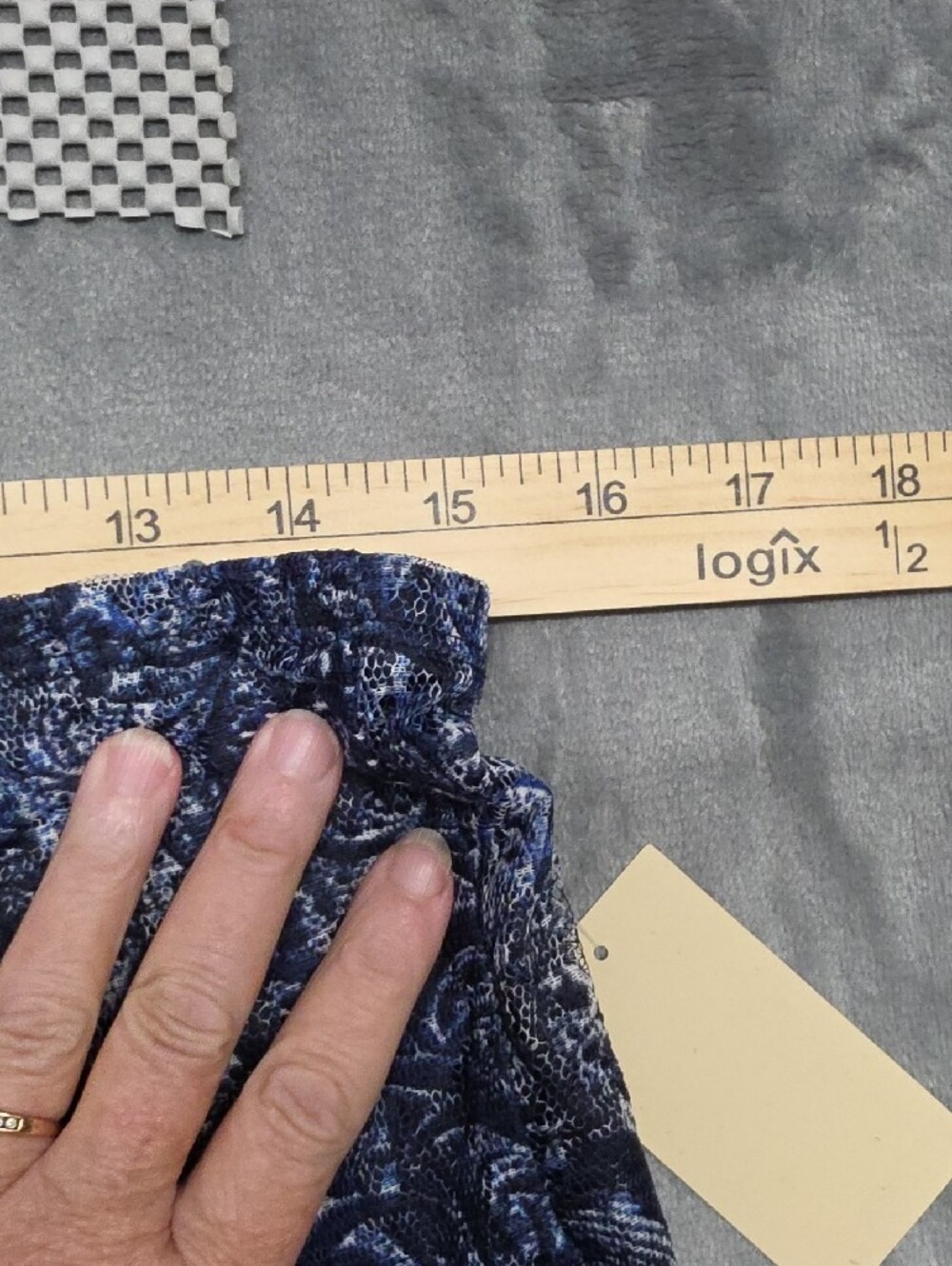 Coldwater Creek Navy Blue Floral A-Line Skirt sz Med - Picture 5 of 8